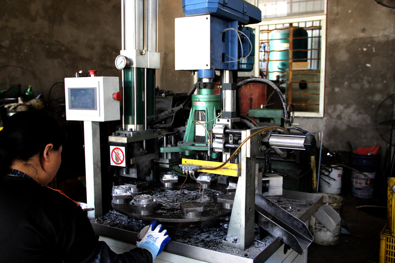 生產(chǎn)設(shè)備